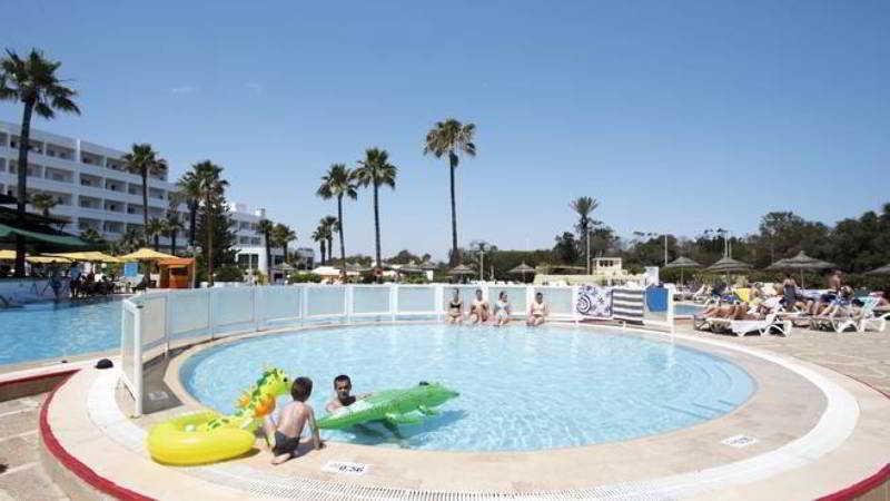 Tropicana Club Hotel Монастир Екстериор снимка