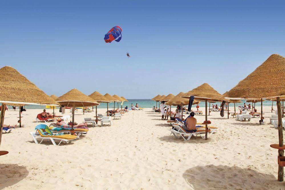 Tropicana Club Hotel Монастир Екстериор снимка