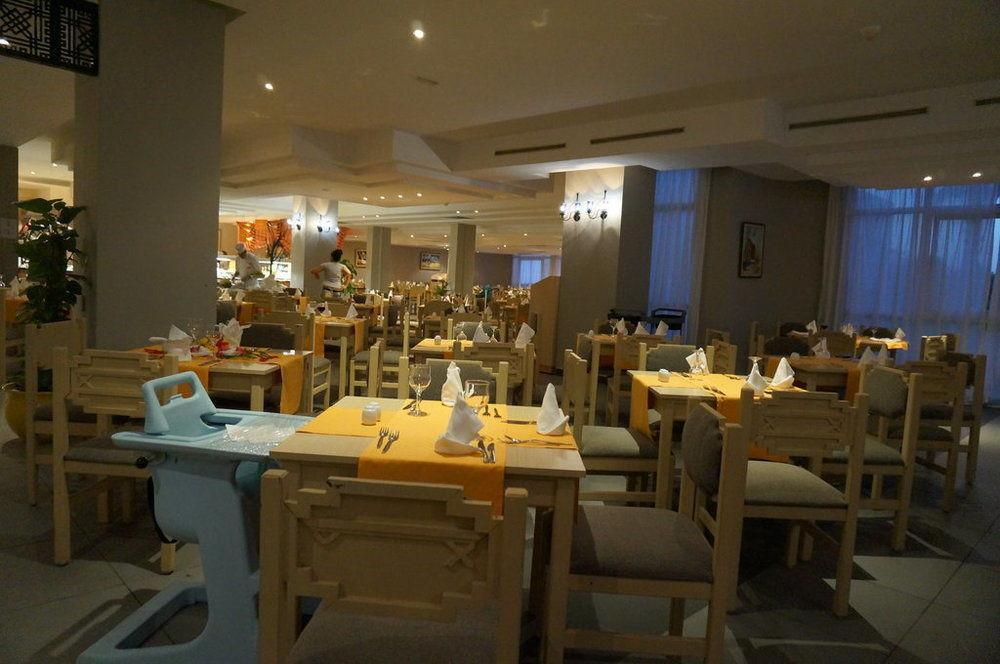 Tropicana Club Hotel Монастир Екстериор снимка